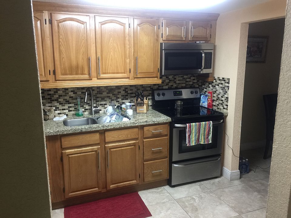 1st image of 6950 W 6 Av 517 #517
