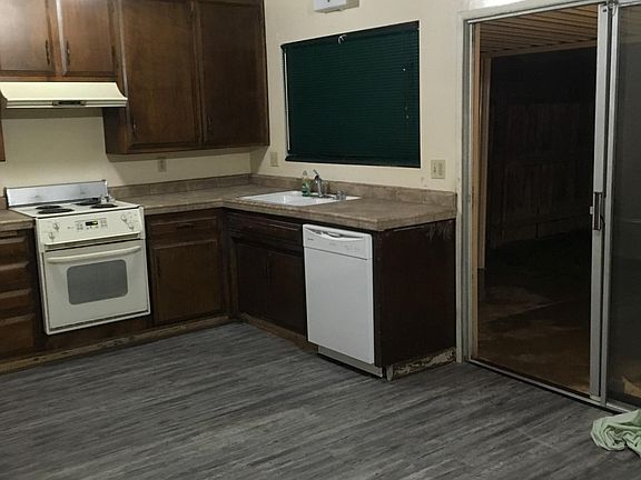 2nd image of 5515 Wilson Rd