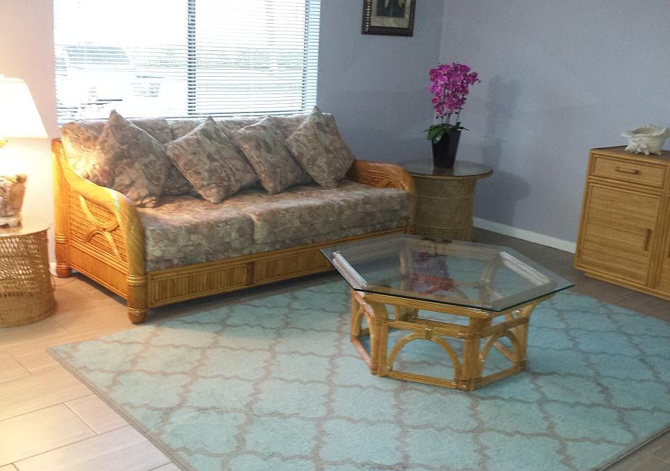 1st image of 4603 Bayshore Dr APT F1