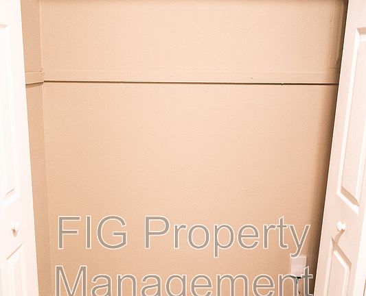 2nd image of 1806 Minnis Ave #4