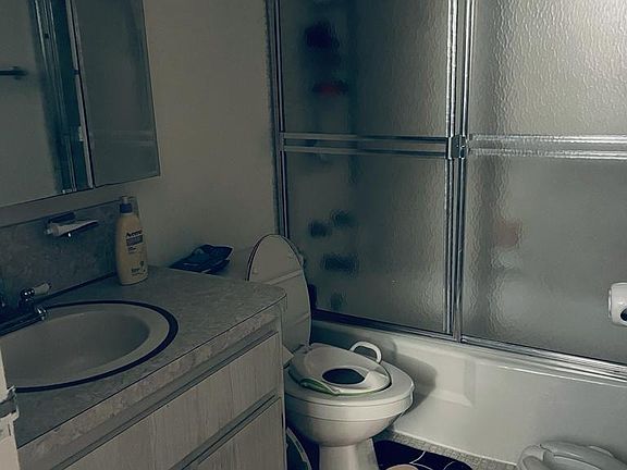 4th image of 999 Brickell Bay Dr APT 1402