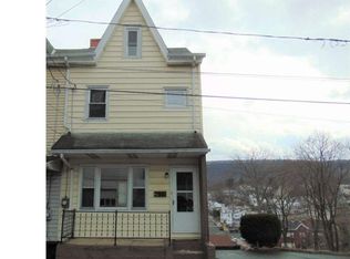 623 Harrison St, Pottsville, PA 17901