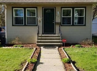 211 Edgemoor Ave, Kalamazoo, MI 49001