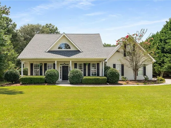 307 Ivy Vale Ct, Tyrone, GA 30290