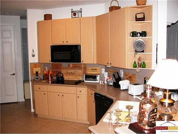 4th image of 2890 Kinsington Cir
