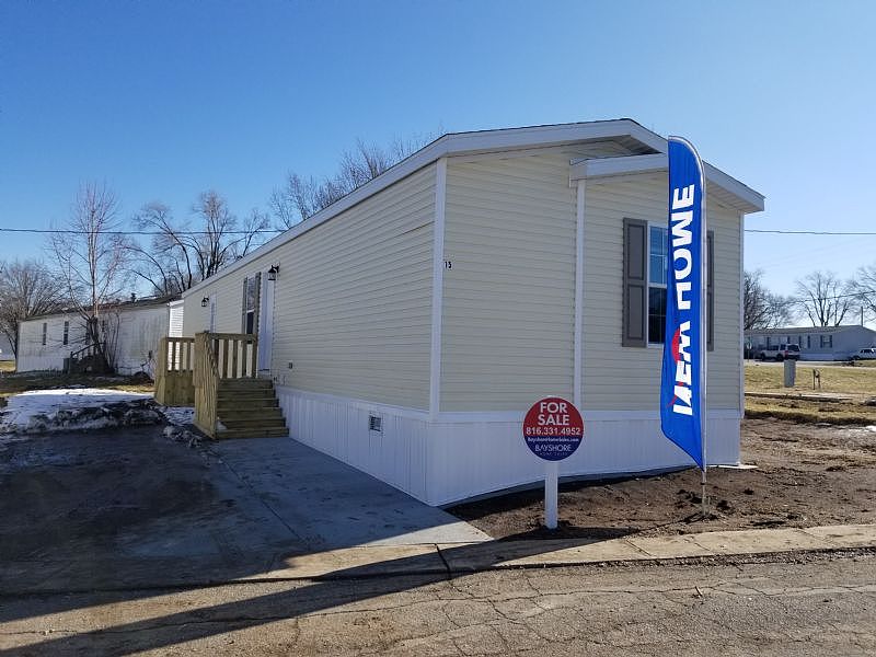 1st image of 15 Bluebonnet Ln