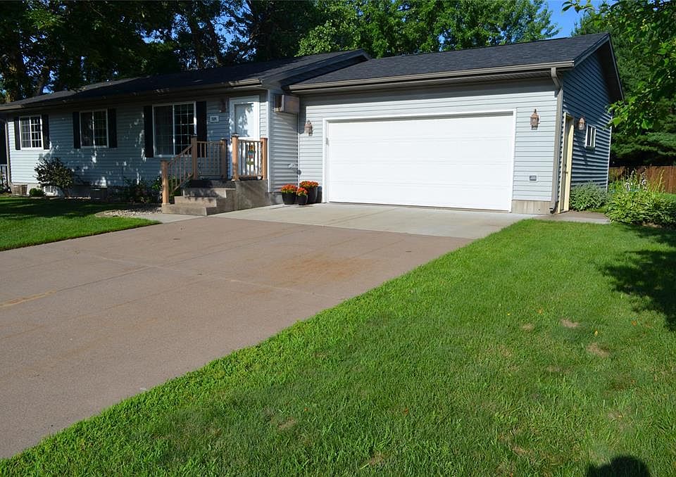 1st image of 1504 Winchester Way