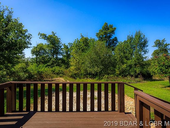 4th image of 171 Oak Hill Forest Drive