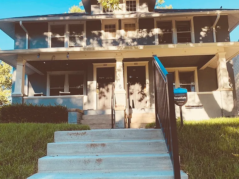 607 N 47th St — Photo 19