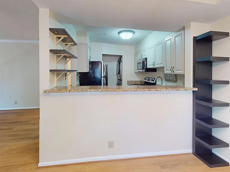 10823 Hampton Mill Ter #320 — Photo 2