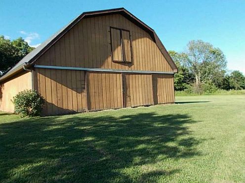 3rd image of 1313 N County Road 300 E