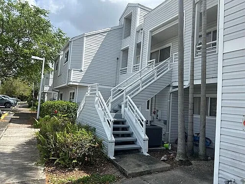 3445 NW 44th St Photo 1