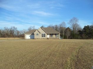 69 Robertson Hollow Rd, Taft, TN 38488