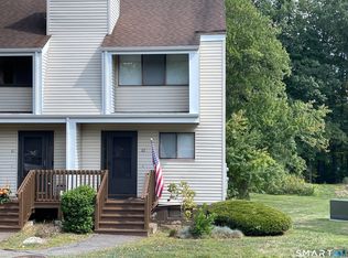 82 Spice Hill Drive #82, Wallingford, CT 06492