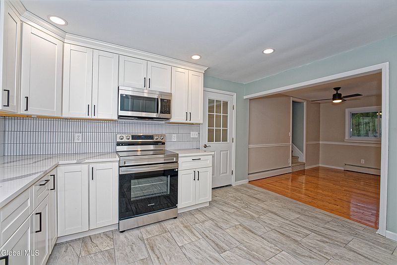 4th image of 41 Glenridge Road
