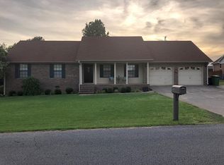 402 Anna Ave, Muscle Shoals, AL 35661