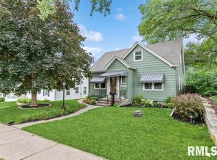 2614 Wilkes Ave, Davenport, IA 52804