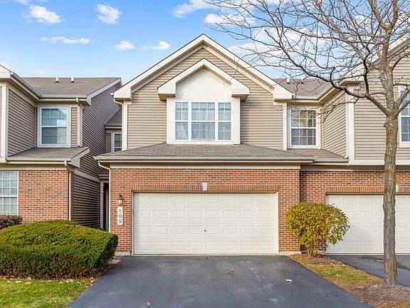 2nd image of 109 Fountain Grass Cir #109