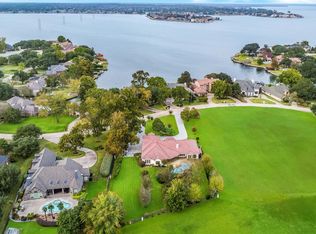 66 Lake Estates Dr, Montgomery, TX 77356