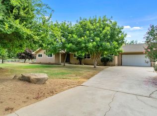 7720 N Fancher Rd, Clovis, CA 93619
