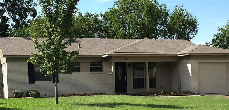 1st image of 3028 Hollandale Ln