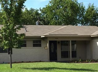 3028 Hollandale Ln, Farmers Branch, TX 75234