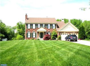 142 Preakness Dr, Mount Laurel, NJ 08054