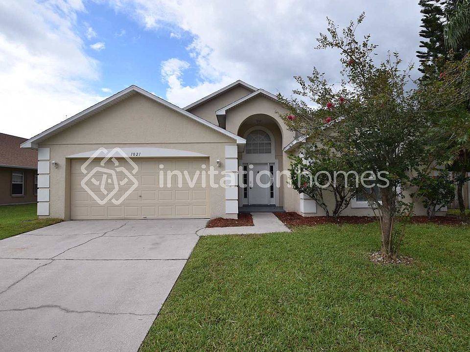 1st image of 1021 Empress Ln