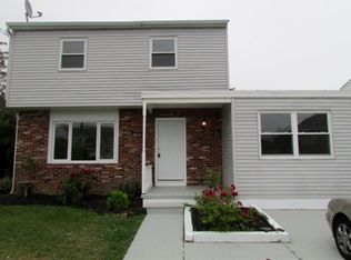 831 W Shore Dr, Brigantine, NJ 08203