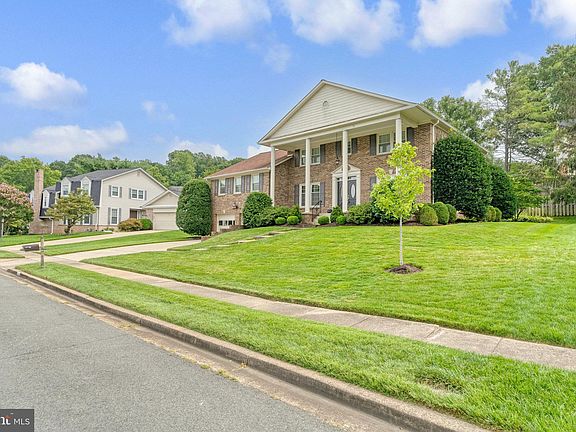 3rd image of 3709 Millbank Ct