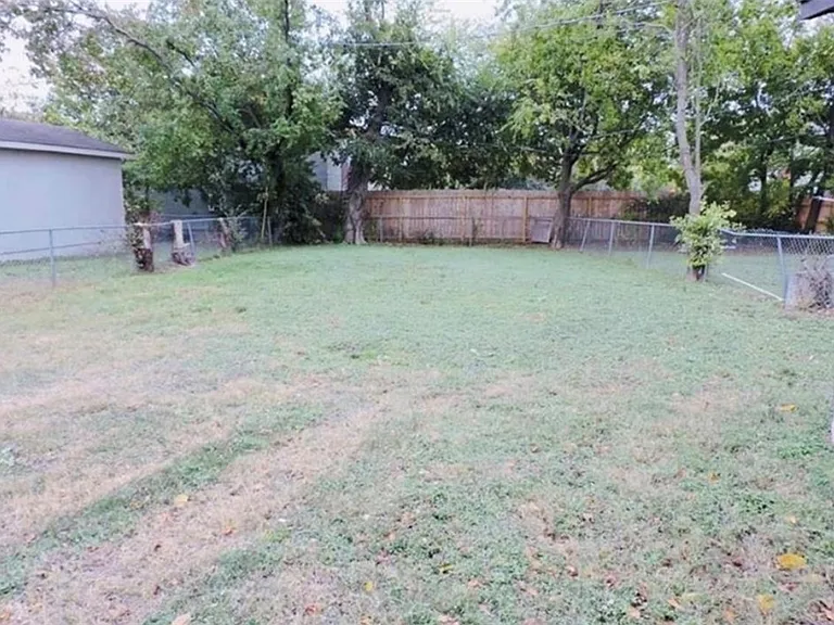 1508 Pine Ridge Dr #A — Photo 10