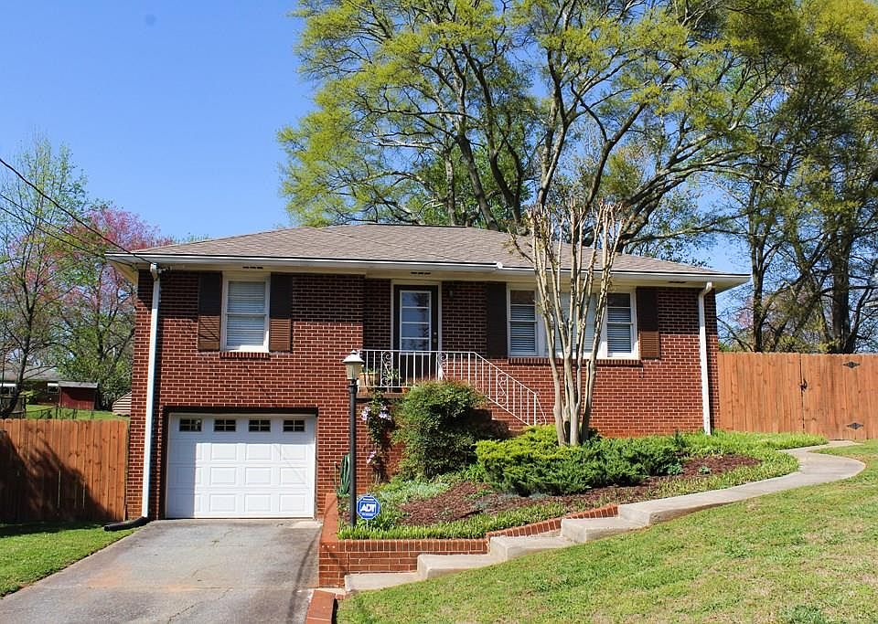 1st image of 499 Alcott Dr SE