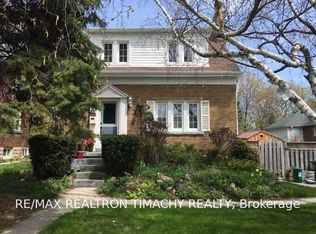 61 37th St, Toronto, ON M8W3L7