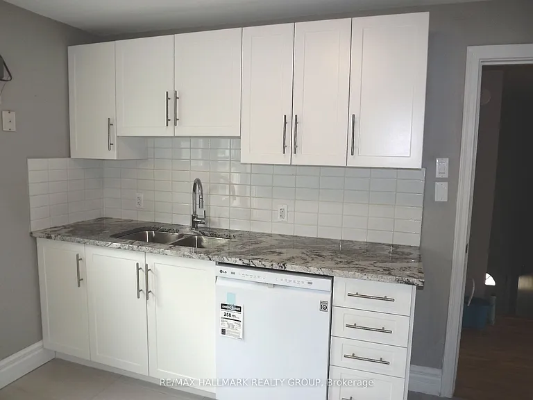 570 Gladstone Ave #3 — Photo 5