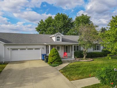 405 Sorin Cir, Manteno, IL, 60950