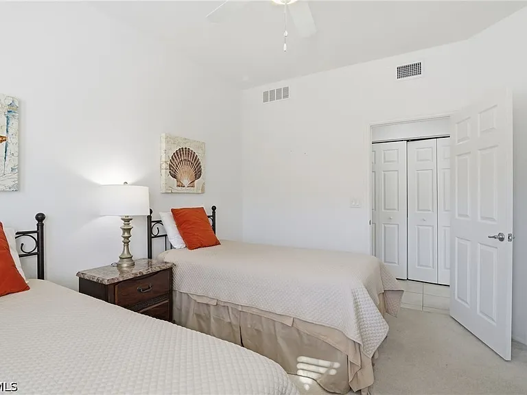 8560 Violeta St #204 — Photo 25