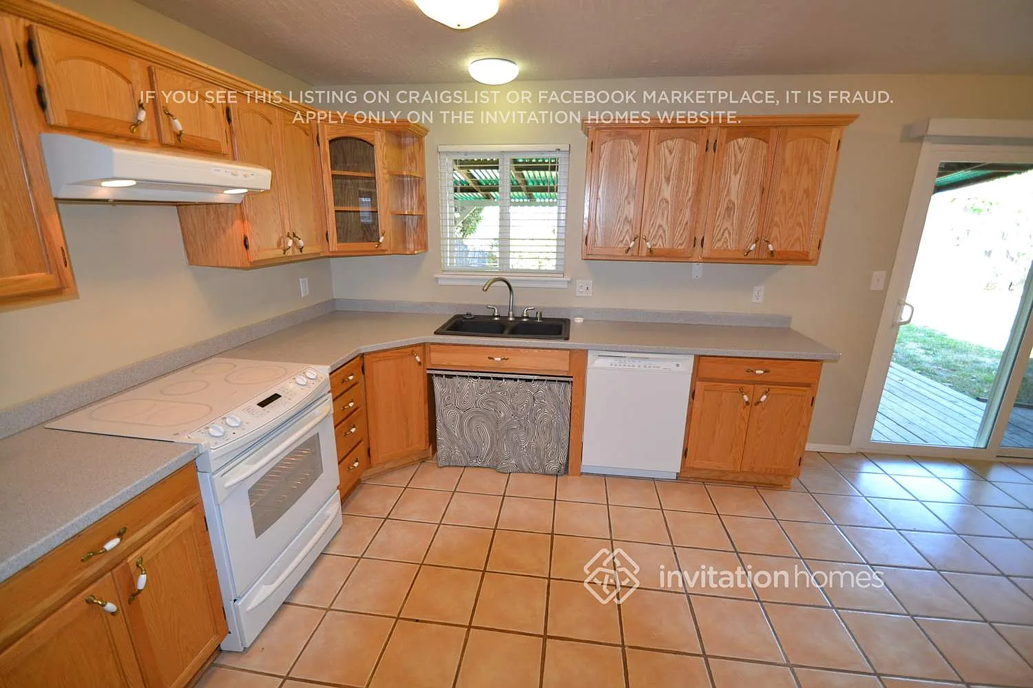 1378 Marshall Rd Vacaville, CA 95687 — Photo 4