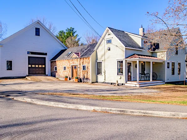 47 Chapman Street, Bethel, ME 04217