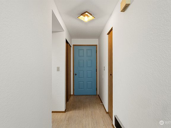 4th image of 2710 Firwood Lane #204