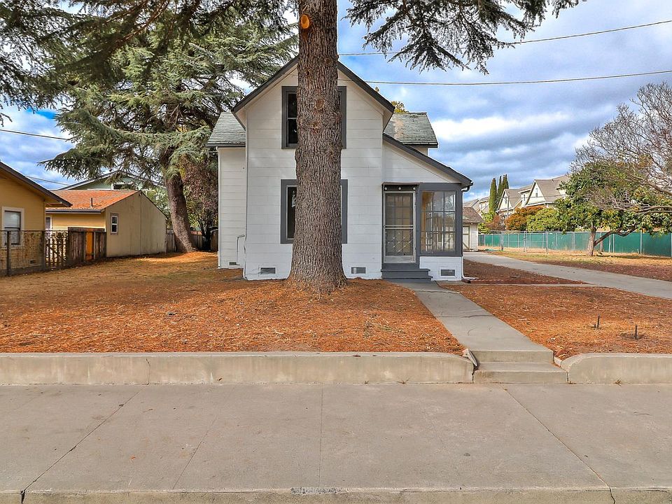 727 Hanover St Santa Cruz CA 95062 Zillow