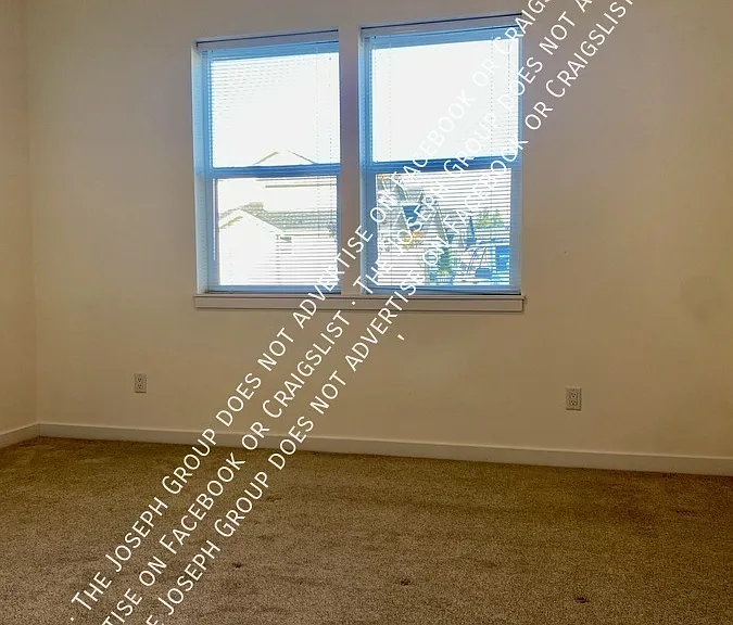 2285 Brome St #C — Photo 11