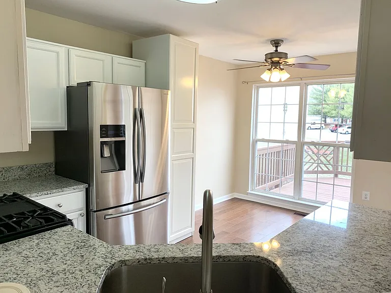 4 Putman Ct — Photo 25