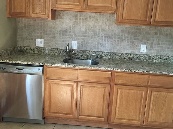 2nd image of 4416 Cactus Ave