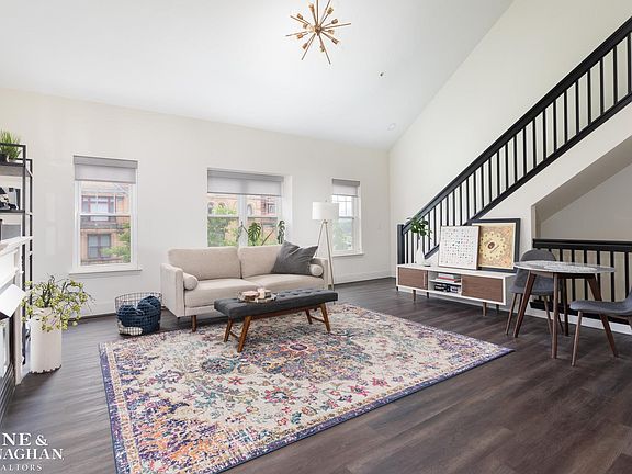 5th image of 2545 John R St