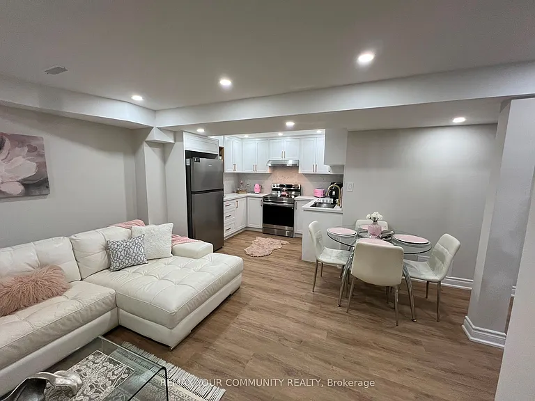 11 Newmill Cres #BASEMENT — Photo 13