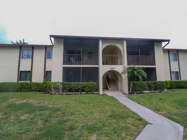 4987 Sable Pine Cir, West Palm Beach, FL