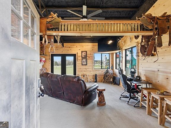 4th image of 998 Dunn Rd SE