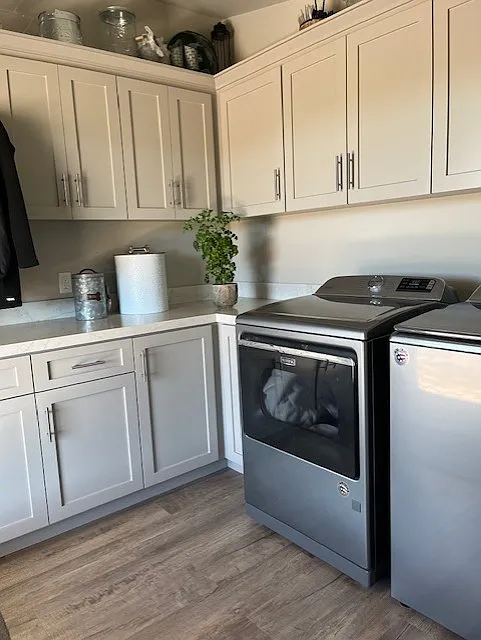 4 bed, 2.5 bath, 2060 sqft, $2,995 — Photo 3