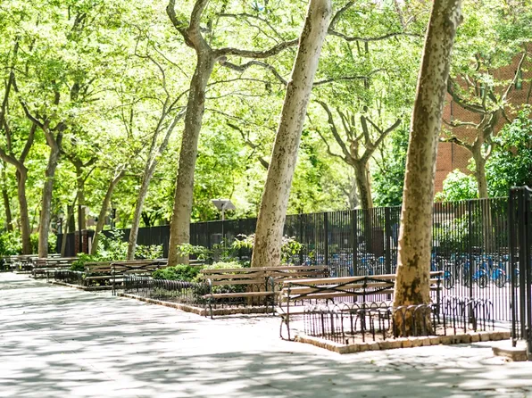 505 East 14th Street image 12 of 15