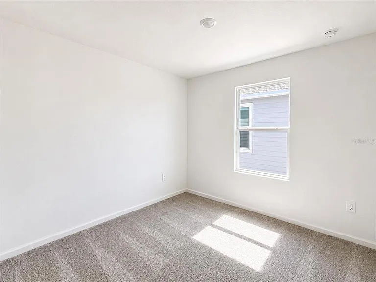 6472 Domizio Dr — Photo 16
